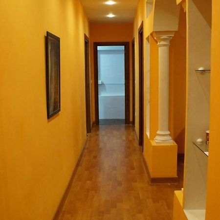 דירות סביליה Piso En El Tardon מראה חיצוני תמונה
