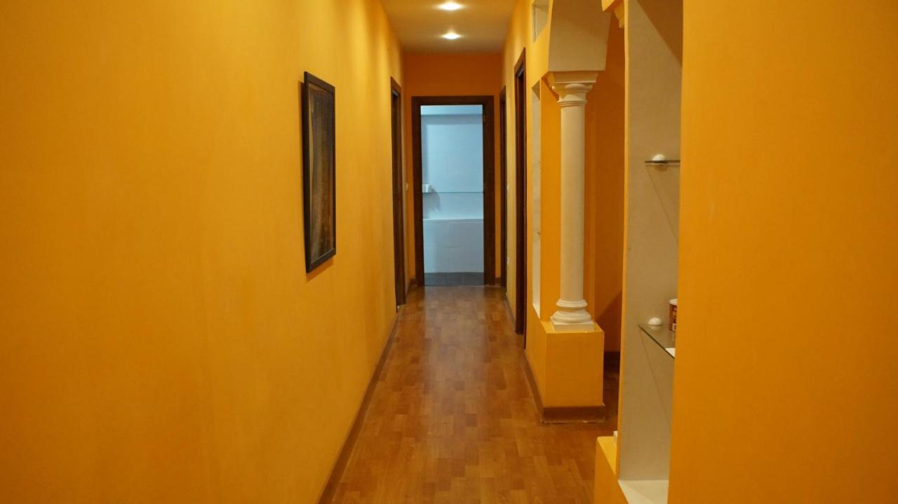 דירות סביליה Piso En El Tardon מראה חיצוני תמונה